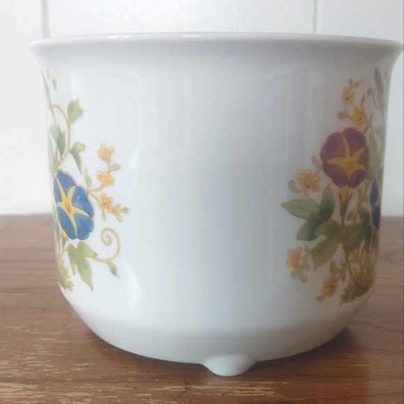 Vtg 1980 Ceramic Cachepot 3 Footed Planter Vase Bowl Floral Design San Francisco - Picture 8 of 14